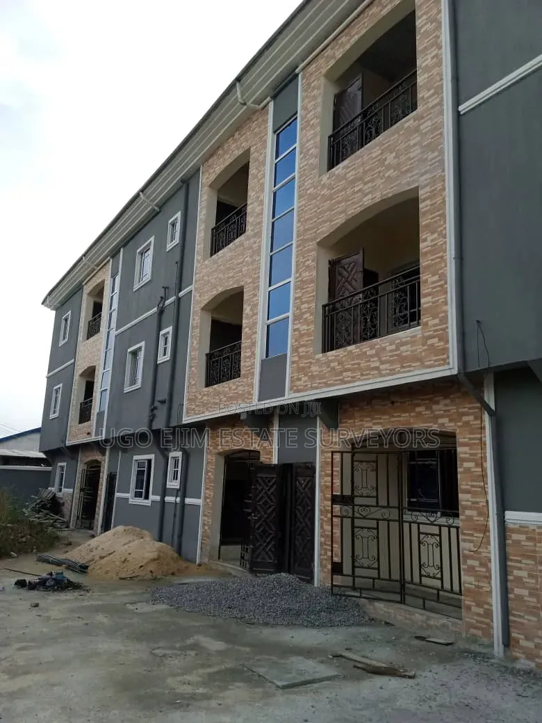 2bdrm Block of Flats in Harmony Estate, Port-Harcourt for sale