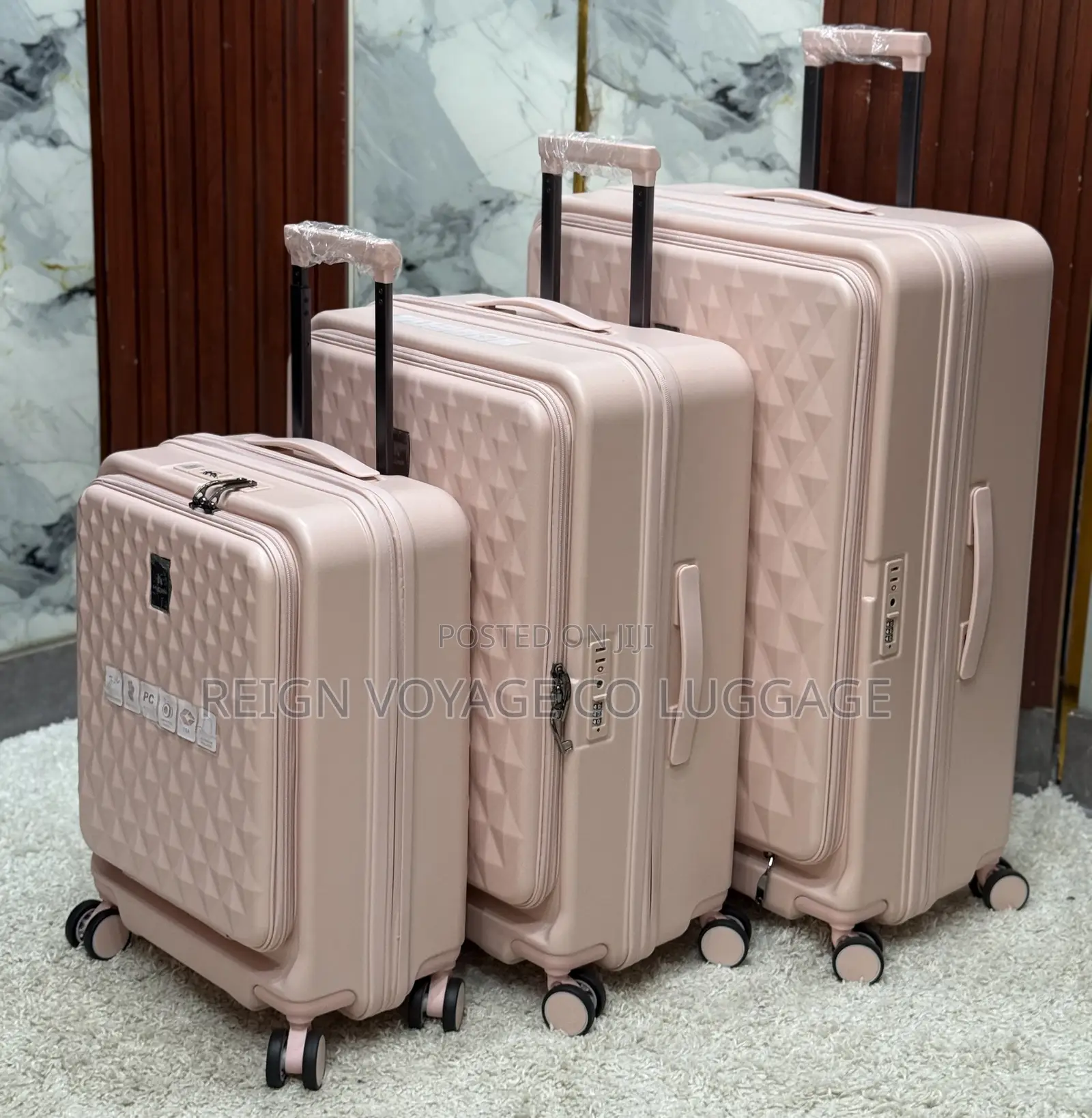 Premium 3- Piece PC Luggage Set