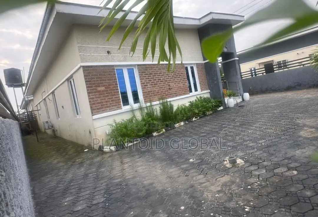 Furnished 3bdrm Bungalow in Richland Gardens, Bogije for sale