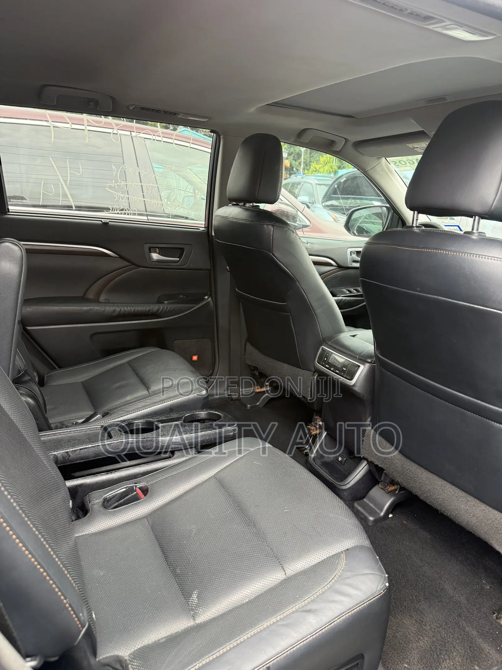 Toyota Highlander Limited Platinum 4dr SUV (3.5L 6cyl 6A) 2015 Purple