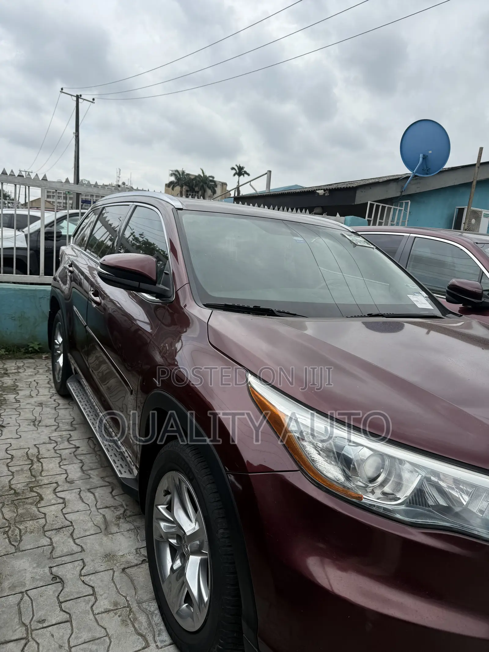 Toyota Highlander Limited Platinum 4dr SUV (3.5L 6cyl 6A) 2015 Purple