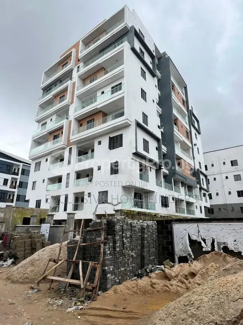2bdrm Apartment in Ambiance Apartments, Lekki Phase 1 for sale
