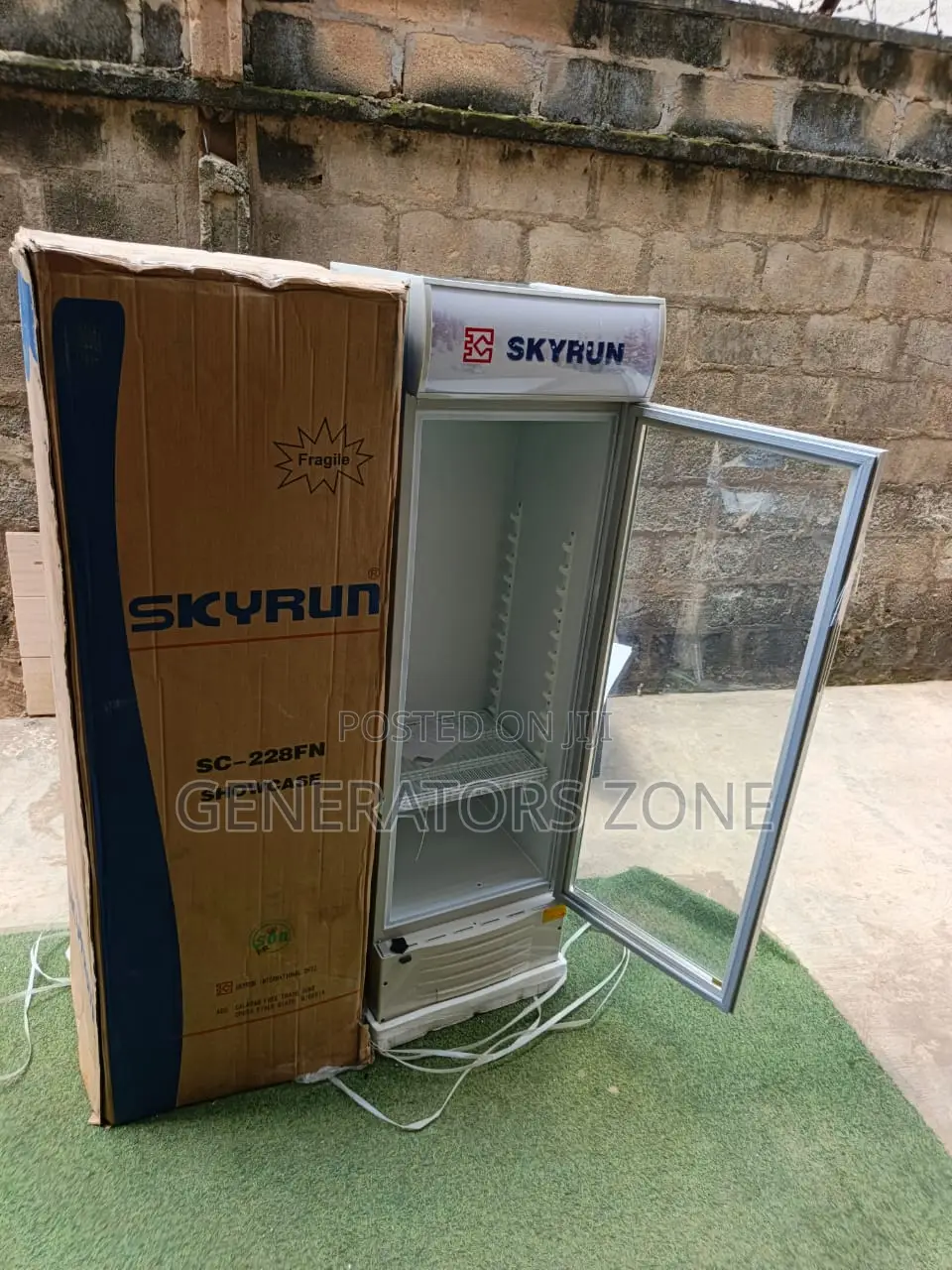Skyrun SC-228FN Upright Glass Display Refrigerator