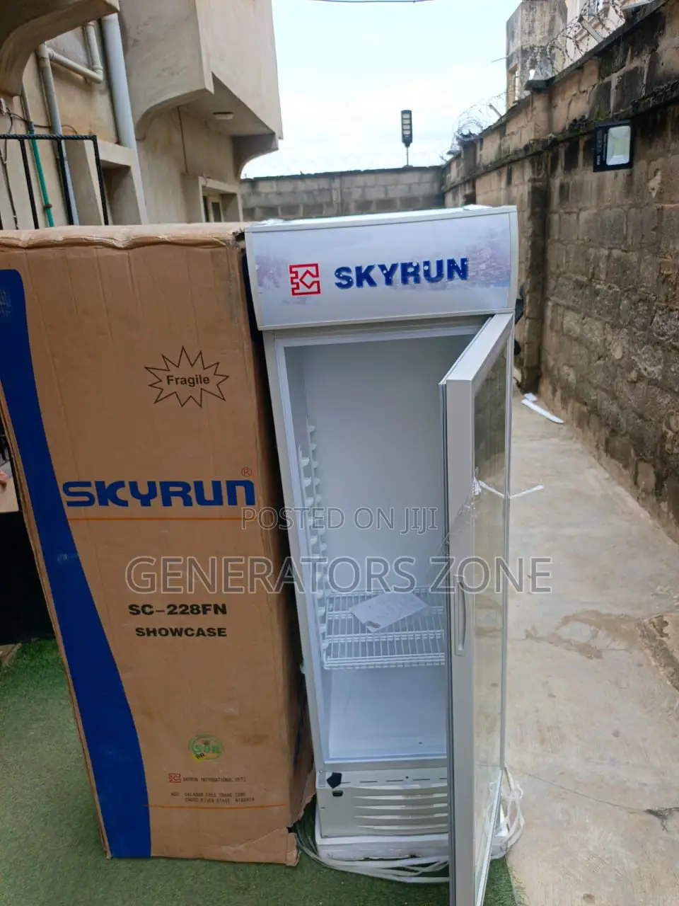 Skyrun SC-228FN Glass Door Cooling Showcase