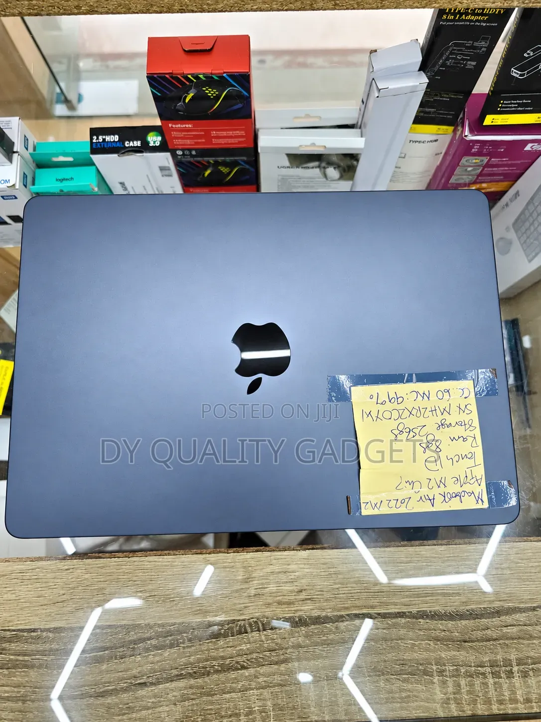 Laptop Apple MacBook Air 2022 M2 8GB Apple M2 SSD 256GB