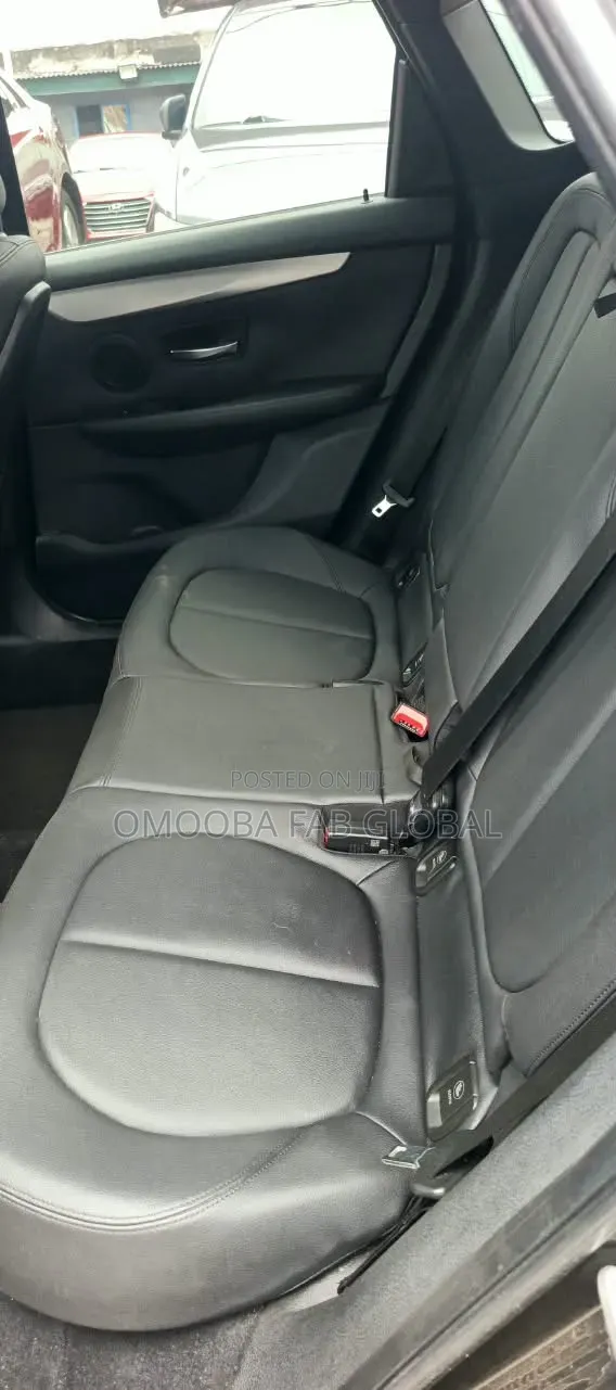 BMW 218i 2015 Black