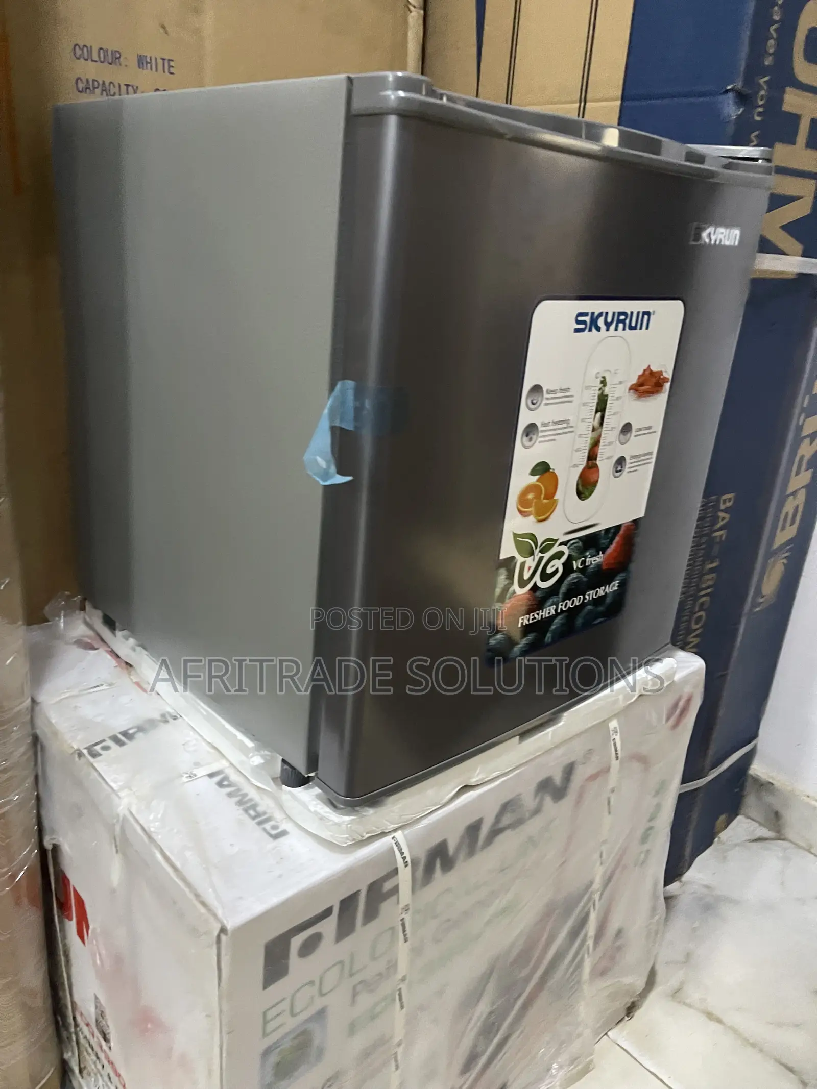 Skyrun BCD-50HW 48L Personal Fridge