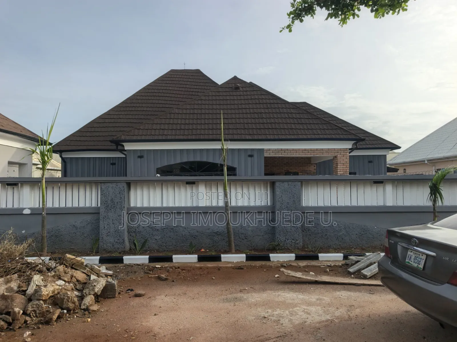 4bdrm Bungalow in Faplins Estate, Dakwo District for sale