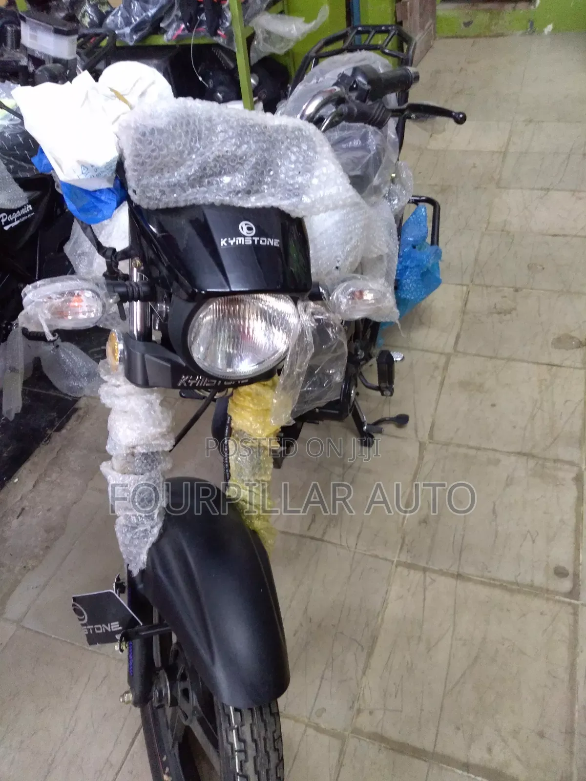 New Kymstone Husky 2026 Black