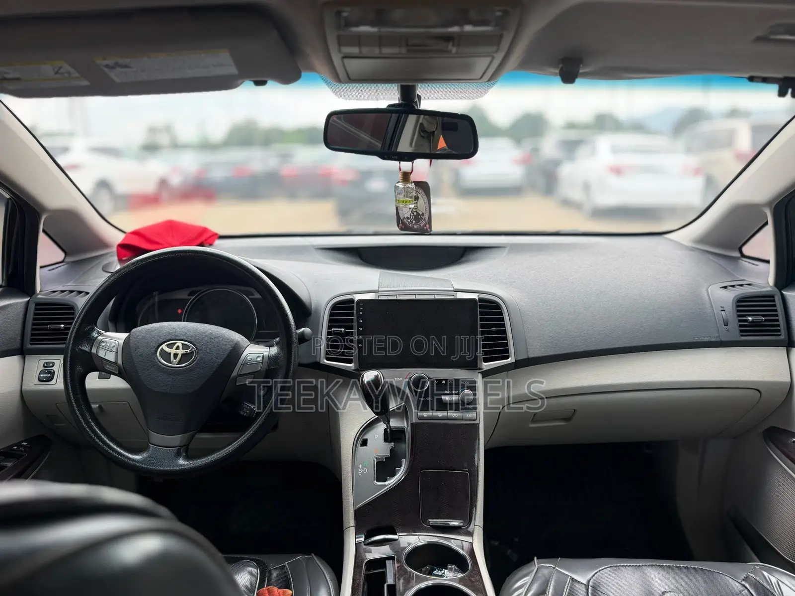 Toyota Venza LE 2010 Black