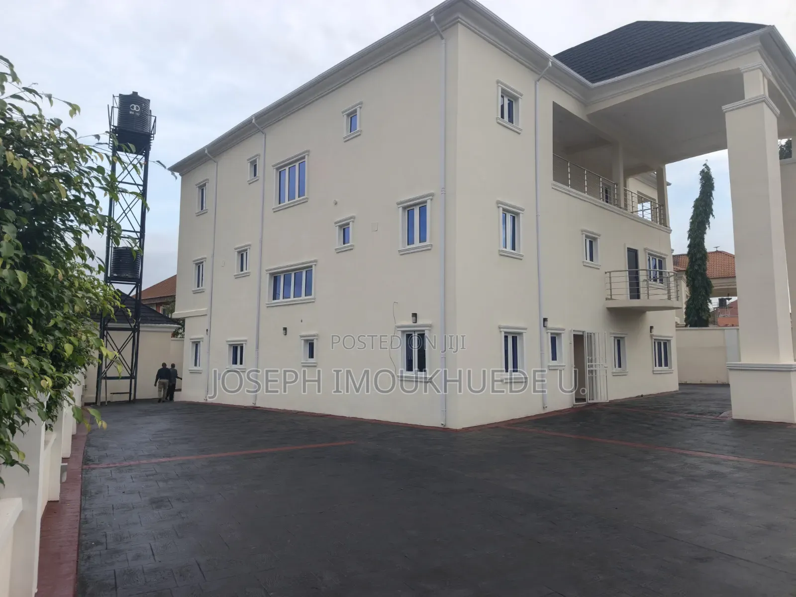 15bdrm Apartment in City Estate, Dakwo District for sale