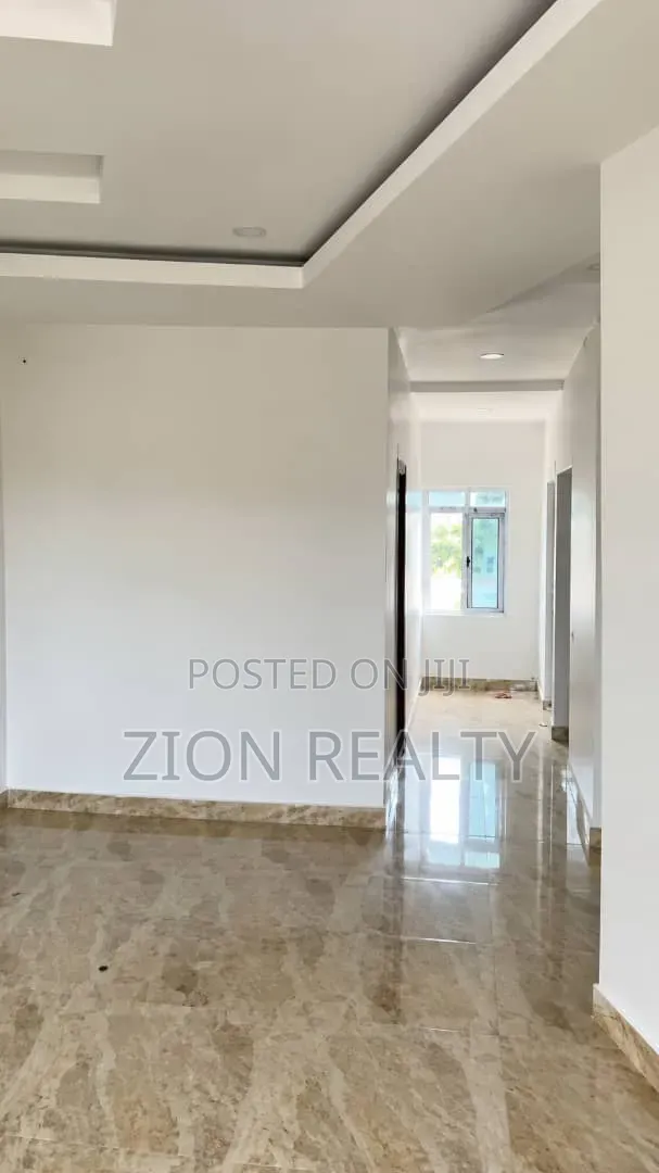 2bdrm Apartment in Blue House Area, Awoyaya for rent