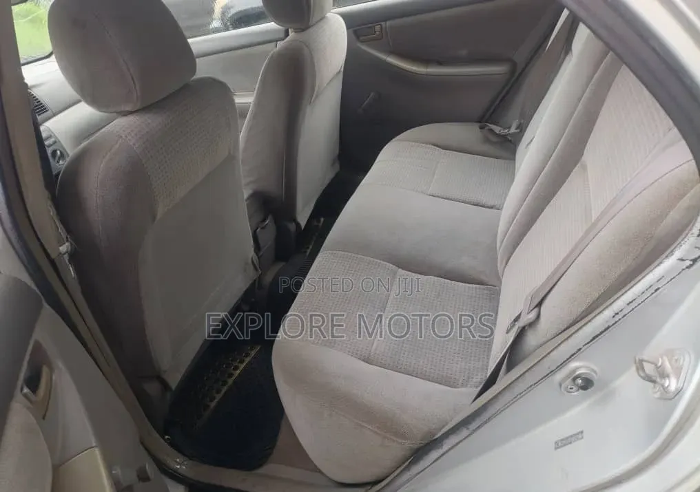 Toyota Corolla 2006 Silver