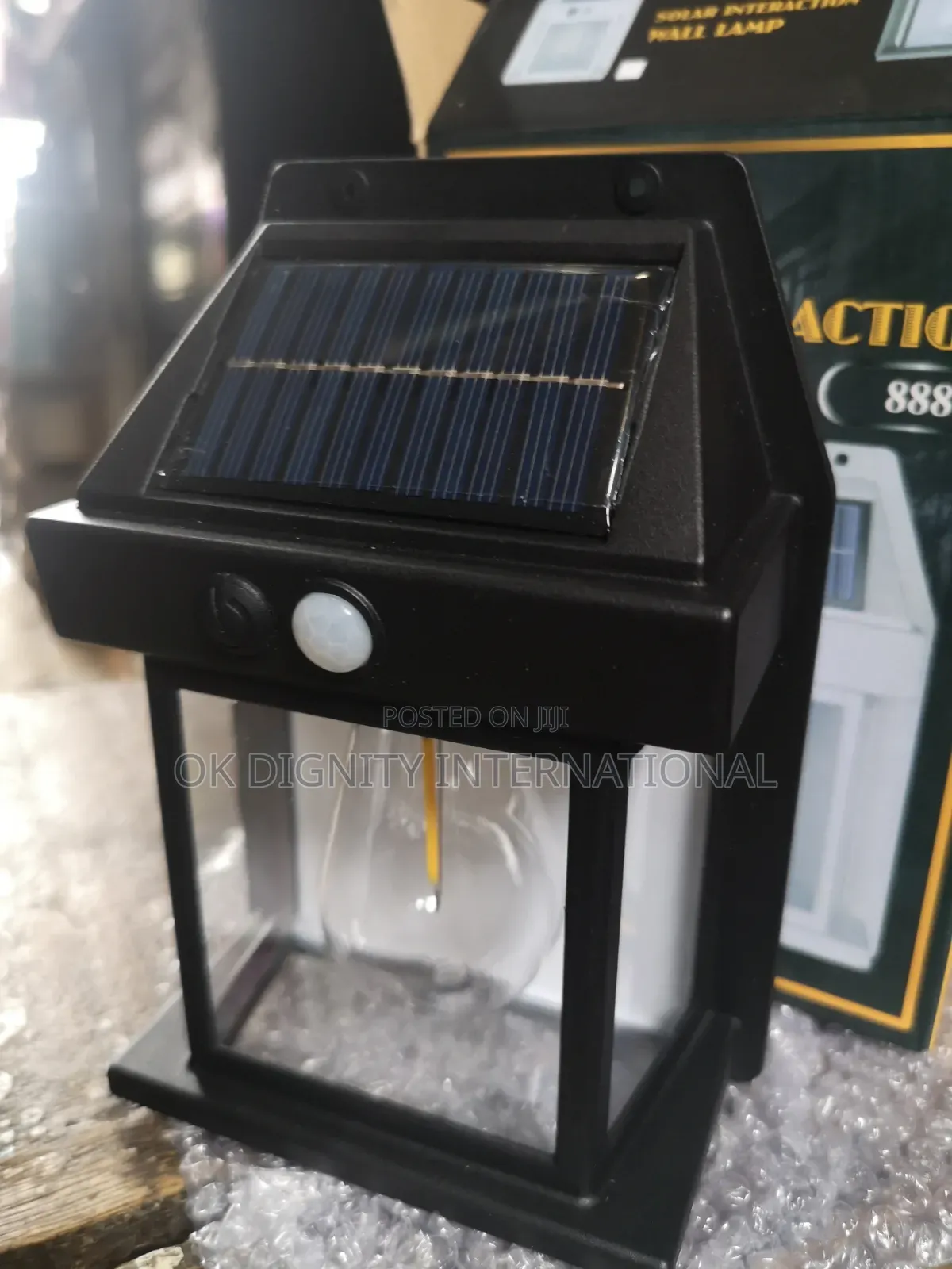 Solar Powered Outdoor Wall Lamp – Motion Sensor Security Light