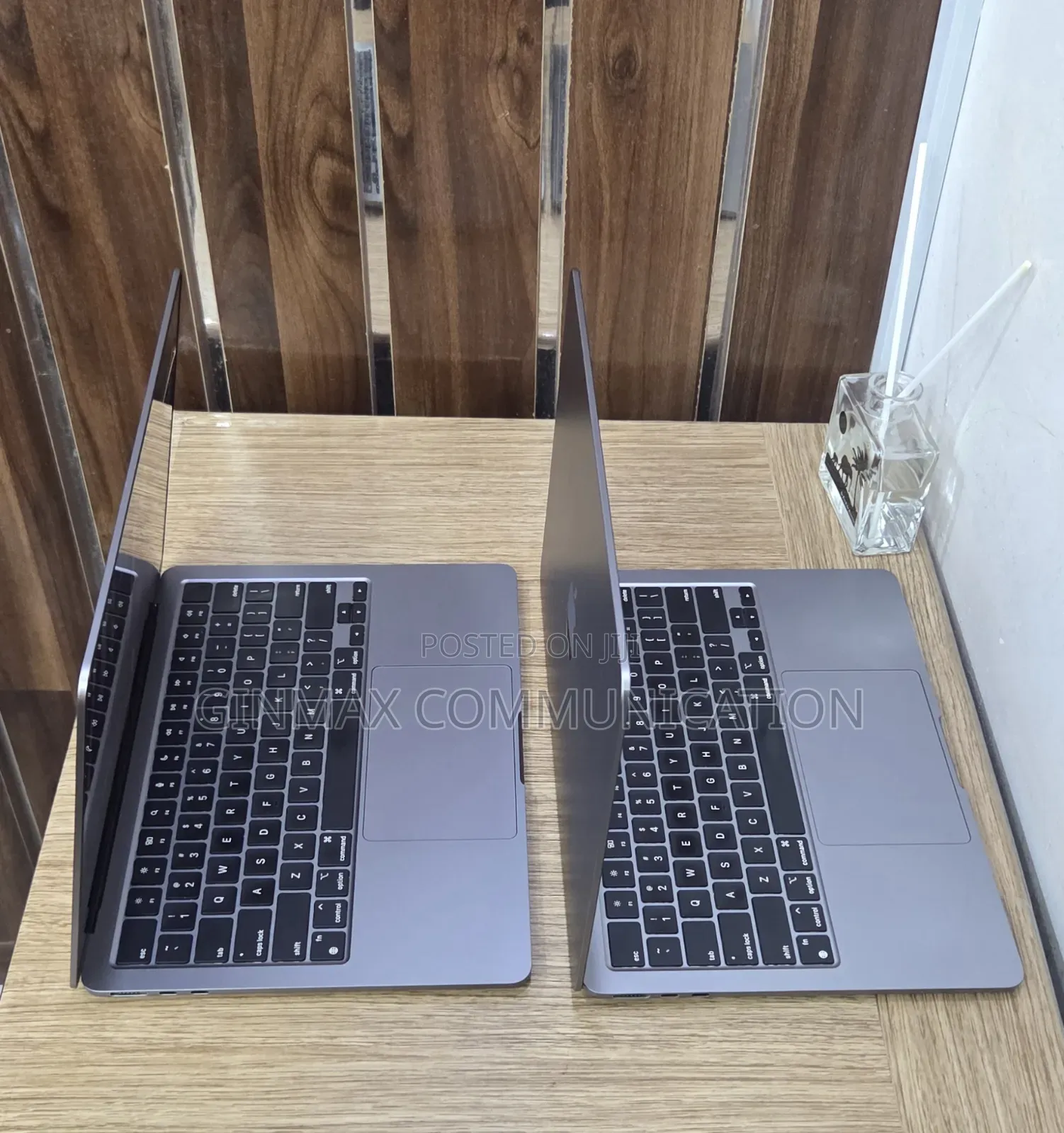 Laptop Apple MacBook Air 2022 M2 24GB Apple M2 SSD 512GB
