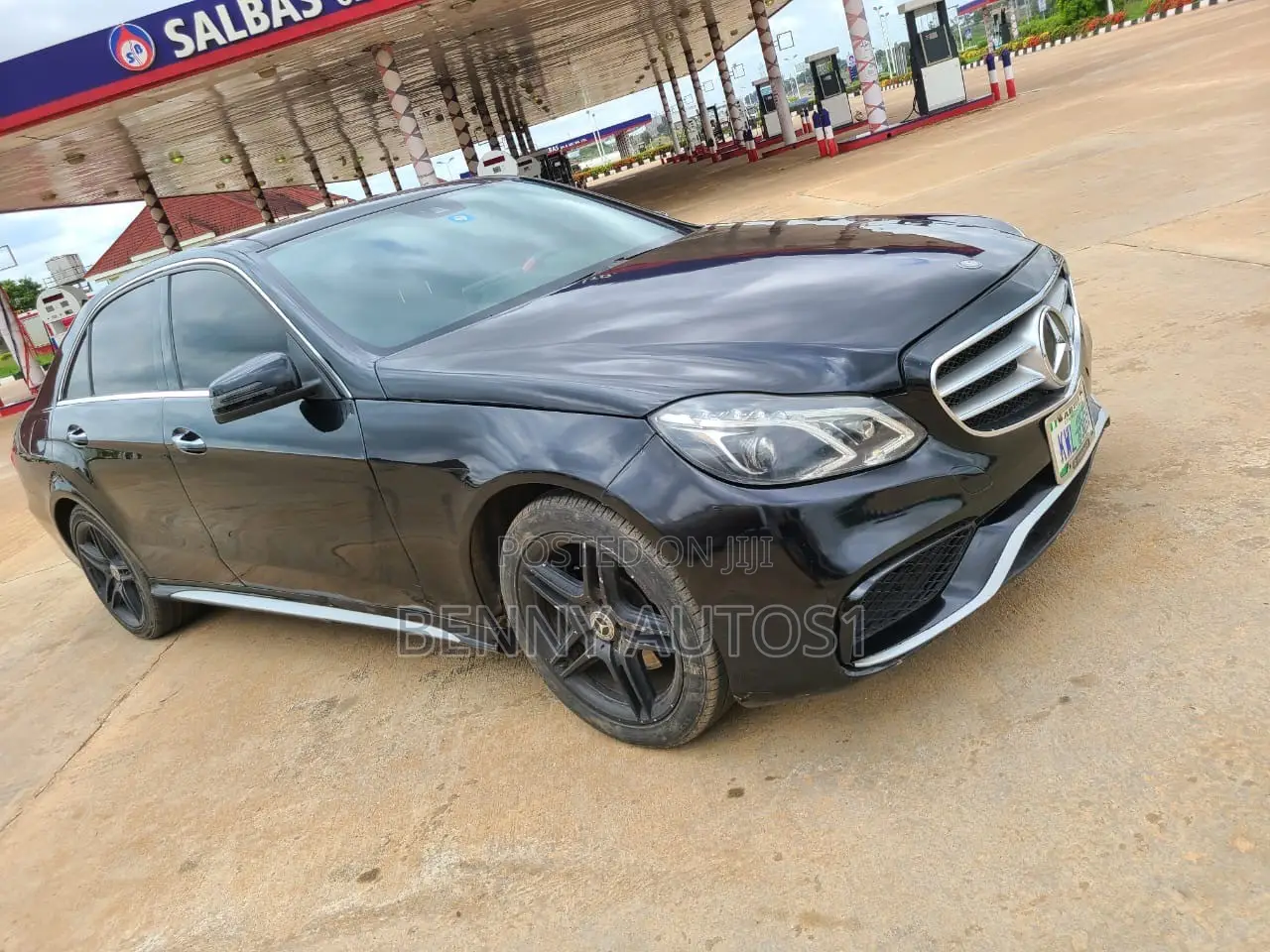 Mercedes-Benz E350 Base 4dr 4Matic Sedan AWD (3.5L 6cyl 7A) 2012 Black