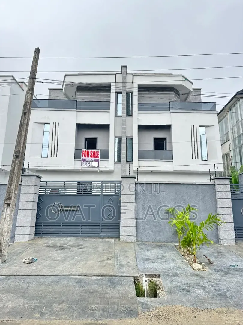 4bdrm Duplex in Lekki Phase 1 for sale
