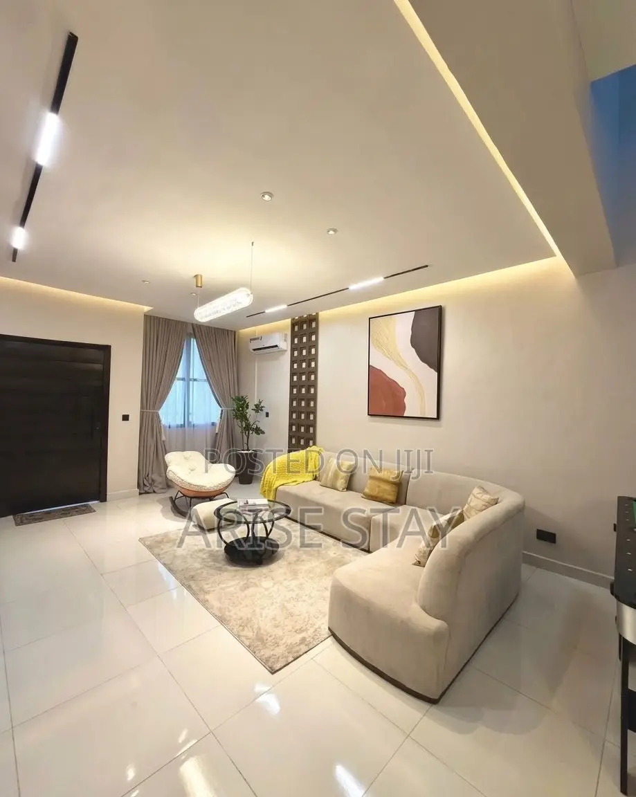 2-Bedroom With City View Snooker | Lekki Phase 1