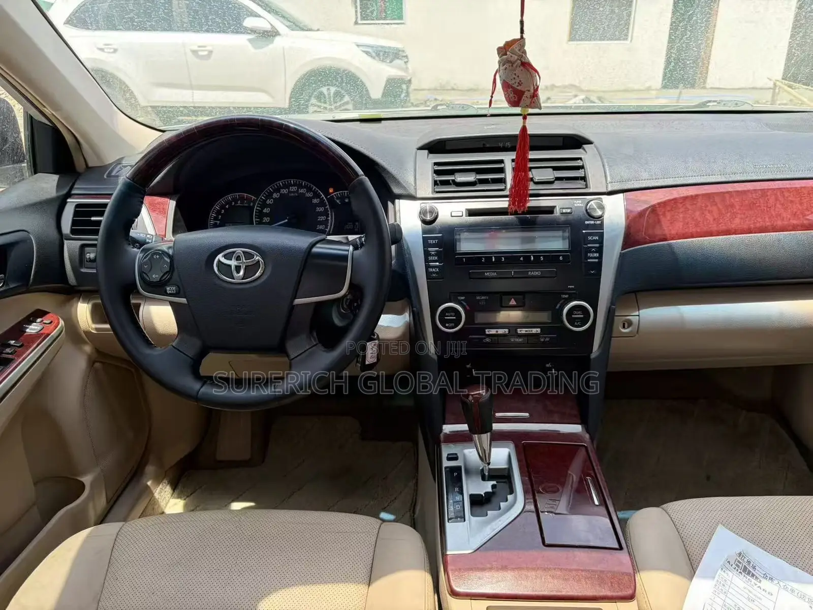 Toyota Camry 2014 Silver