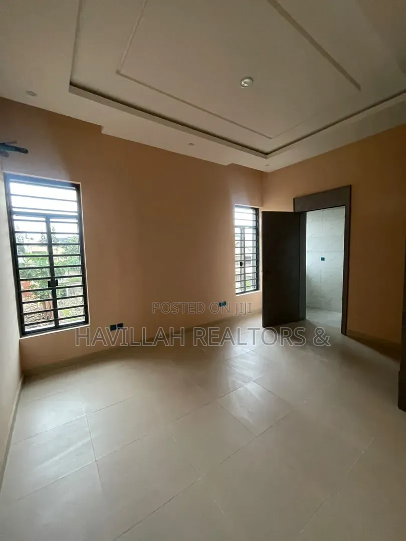 5bdrm Duplex in Omole Phase 1 for sale