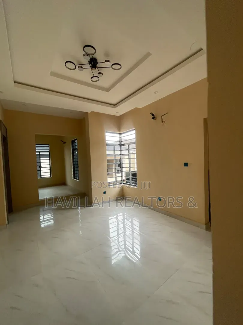 5bdrm Duplex in Omole Phase 1 for sale