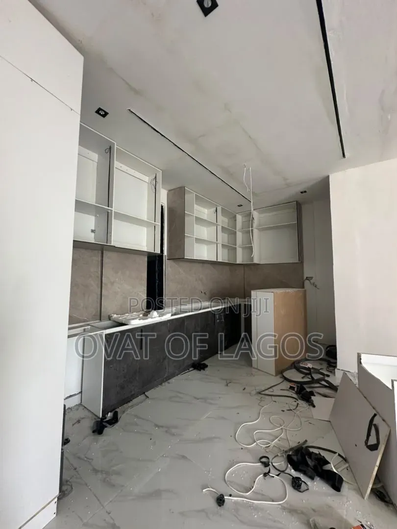 2bdrm Apartment in Ikate for sale
