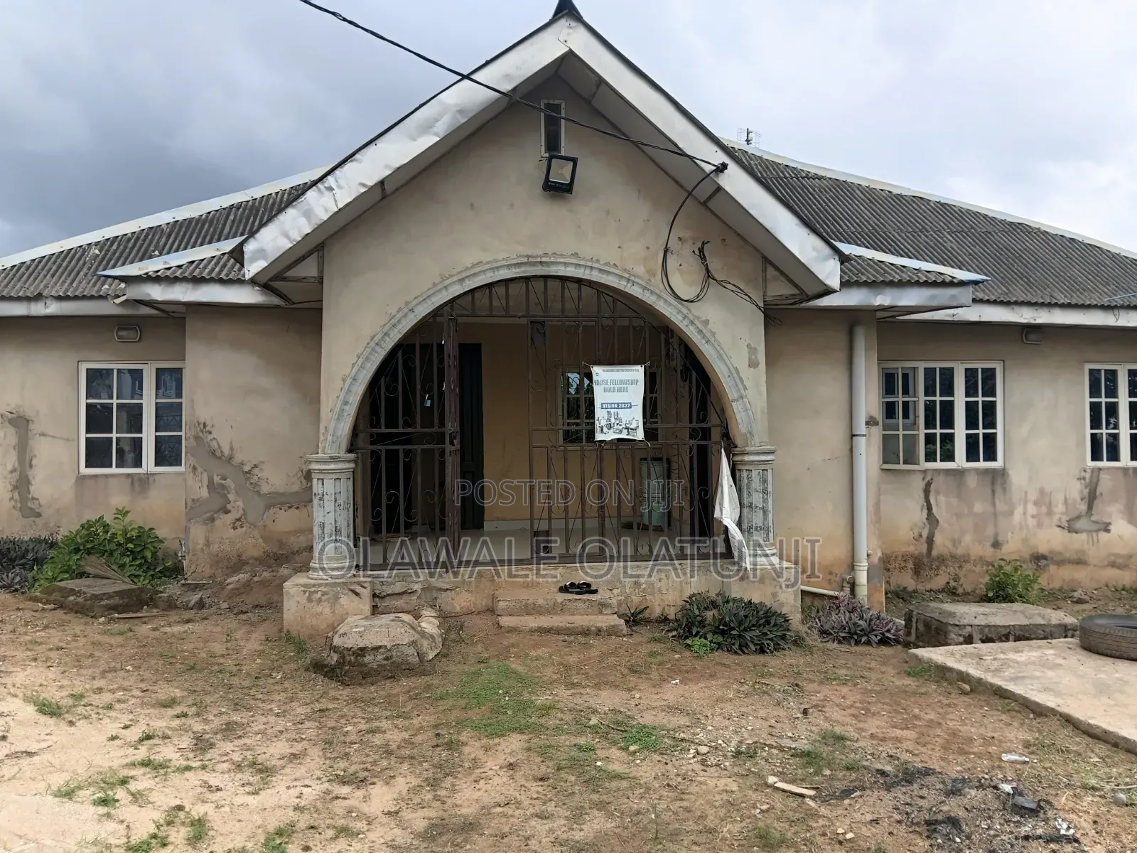 5bdrm Bungalow in Agbara for sale