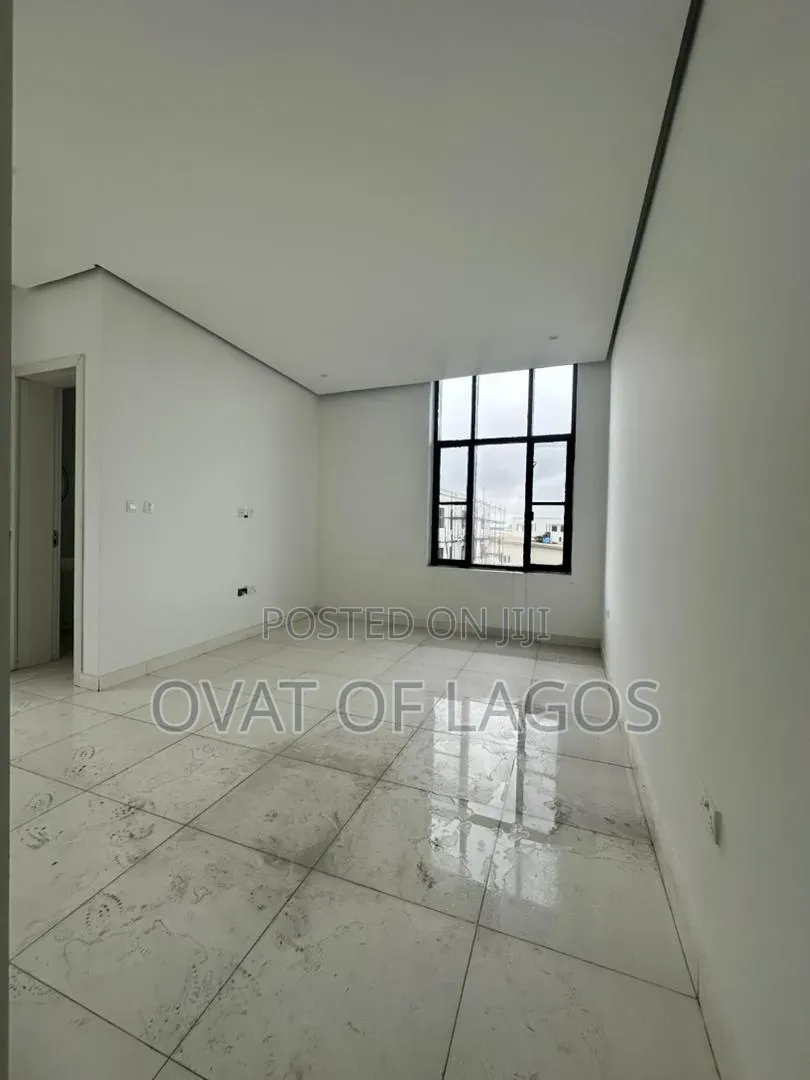 4bdrm Duplex in Ikate for sale