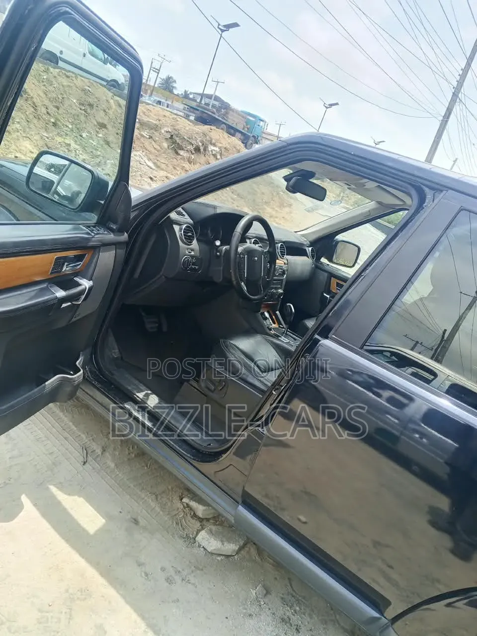 Land Rover Lr4 2015 Black
