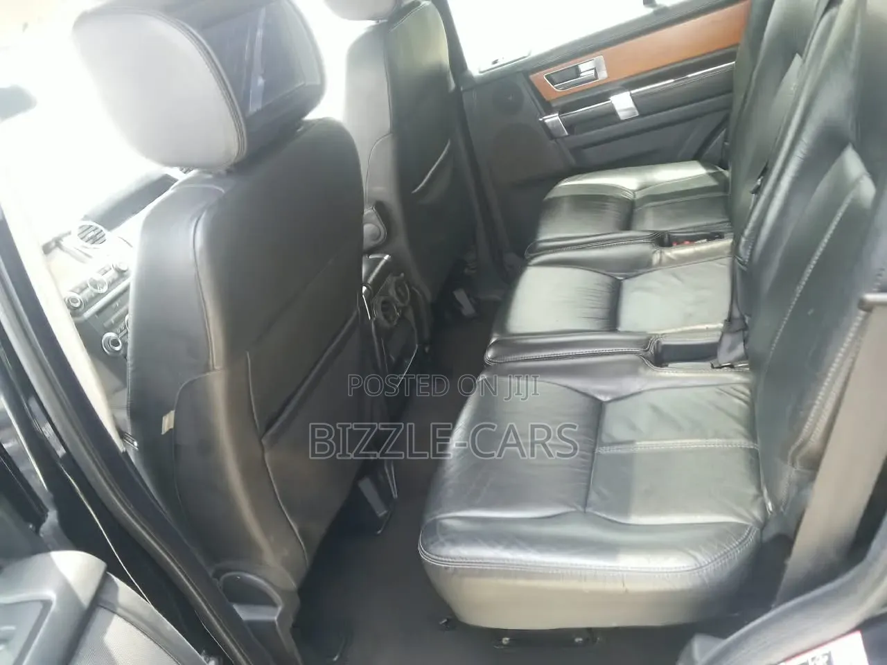 Land Rover Lr4 2015 Black