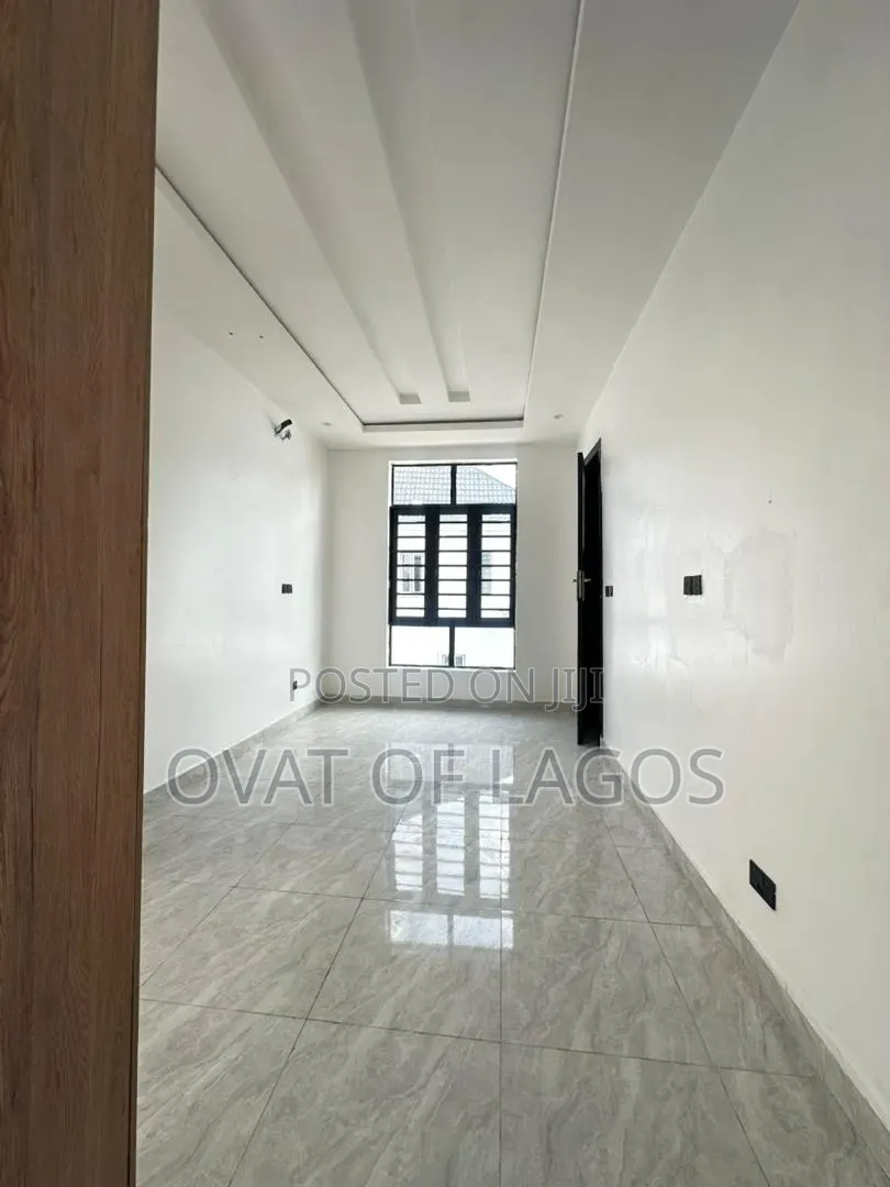 4bdrm Duplex in Orchid, Lekki Expressway for sale