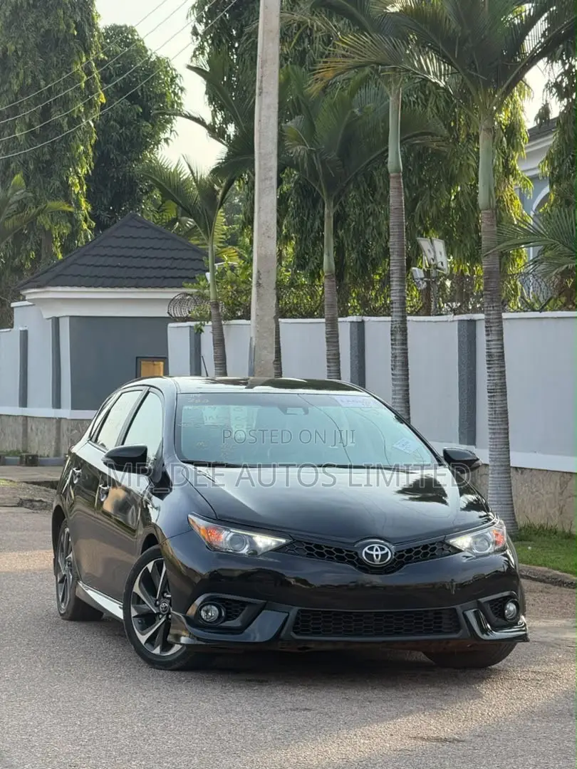 Scion iM Base 2016 Black