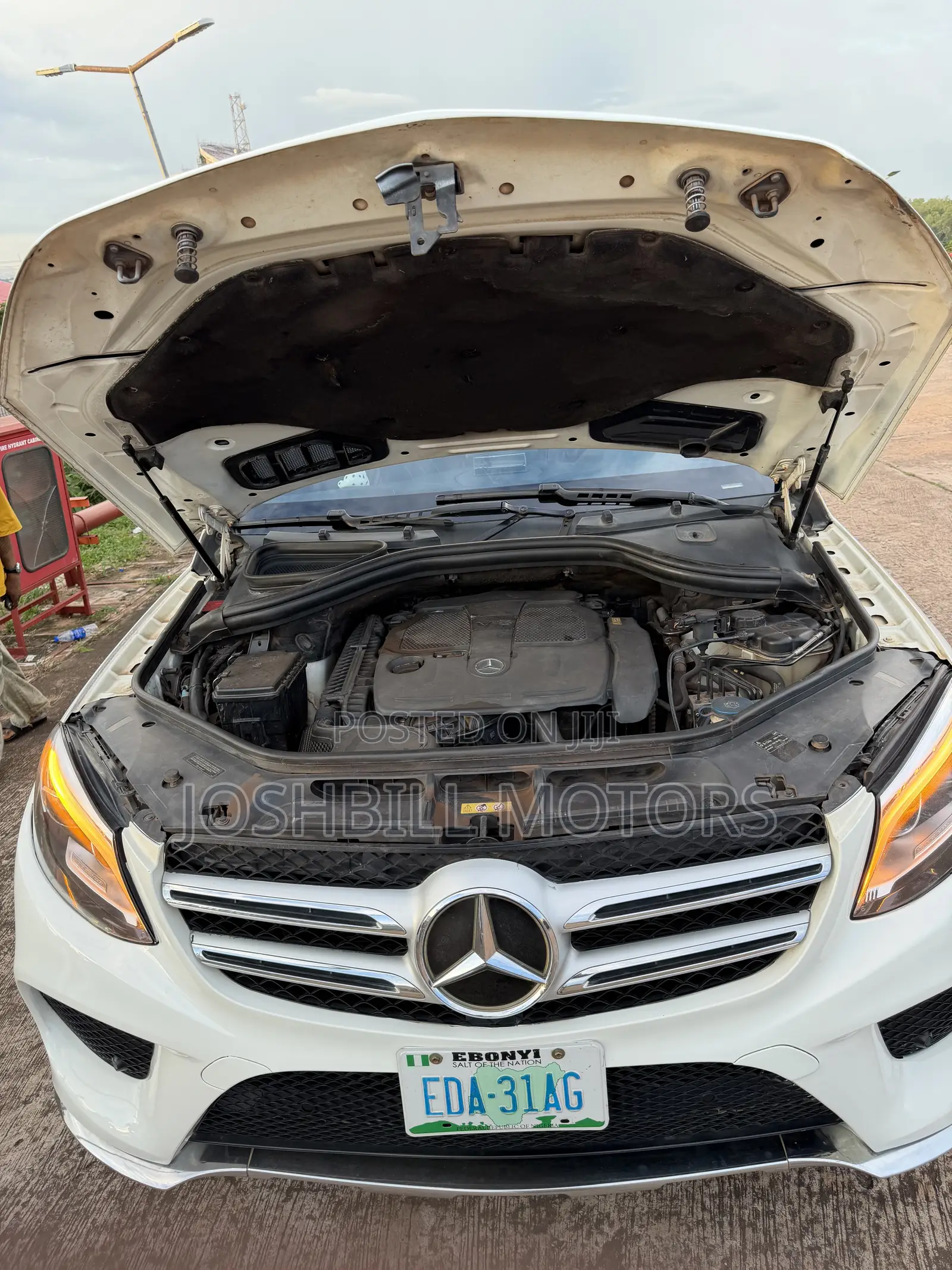 Mercedes-Benz M Class ML350 4MATIC 4dr SUV AWD (3.5L 6cyl 7A) 2014