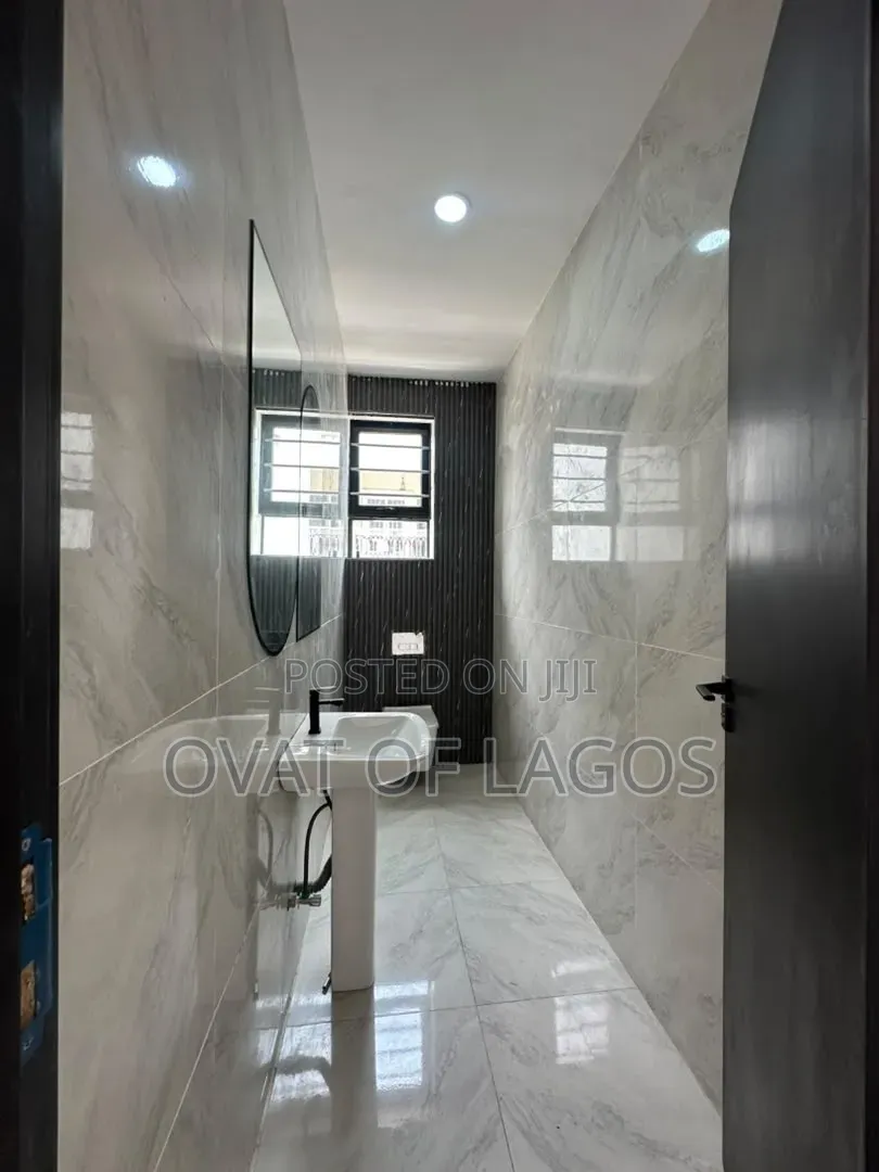 5bdrm Duplex in Lekki Palm City, Ado / Ajah for sale