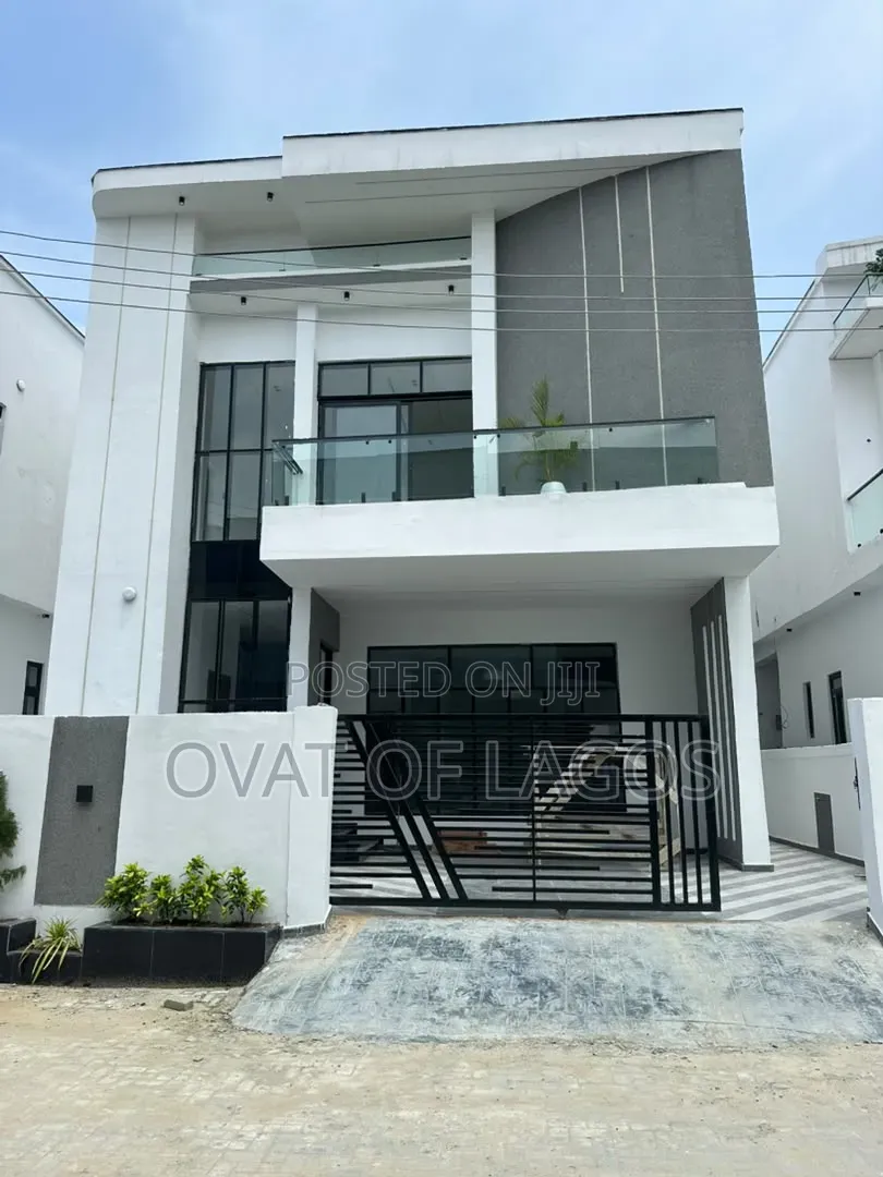 4bdrm Duplex in Ado / Ajah for sale