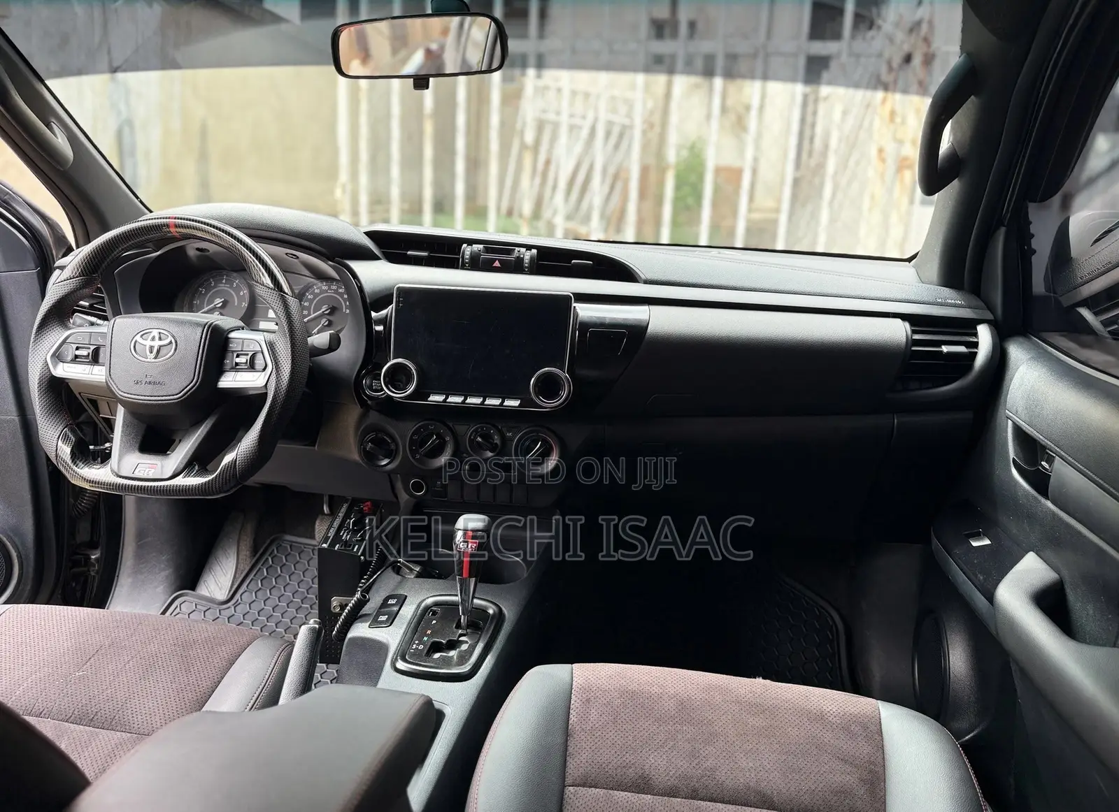 Toyota Hilux 2023 Black