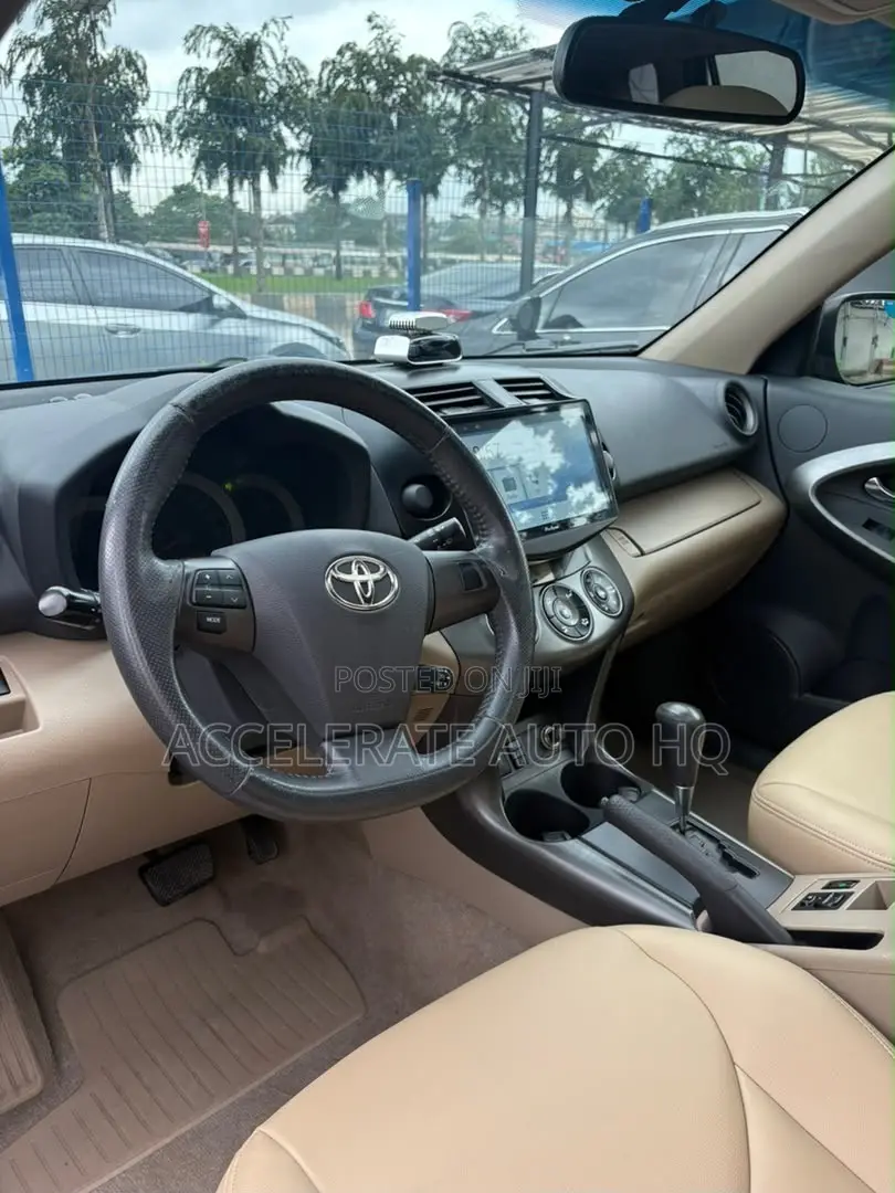 Toyota RAV4 3.5 Limited 2012 Brown