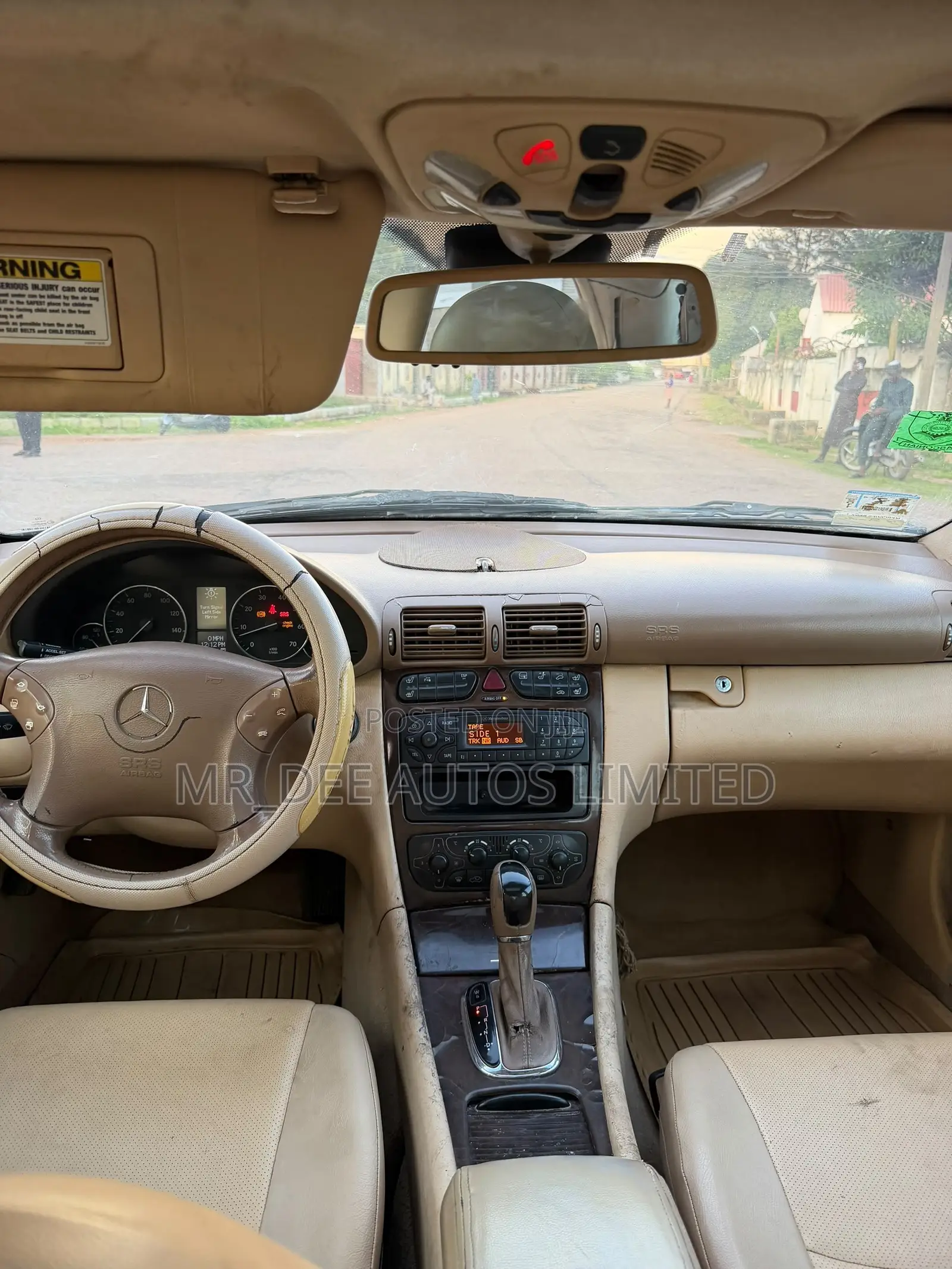 Mercedes-Benz C240 2004 Gold
