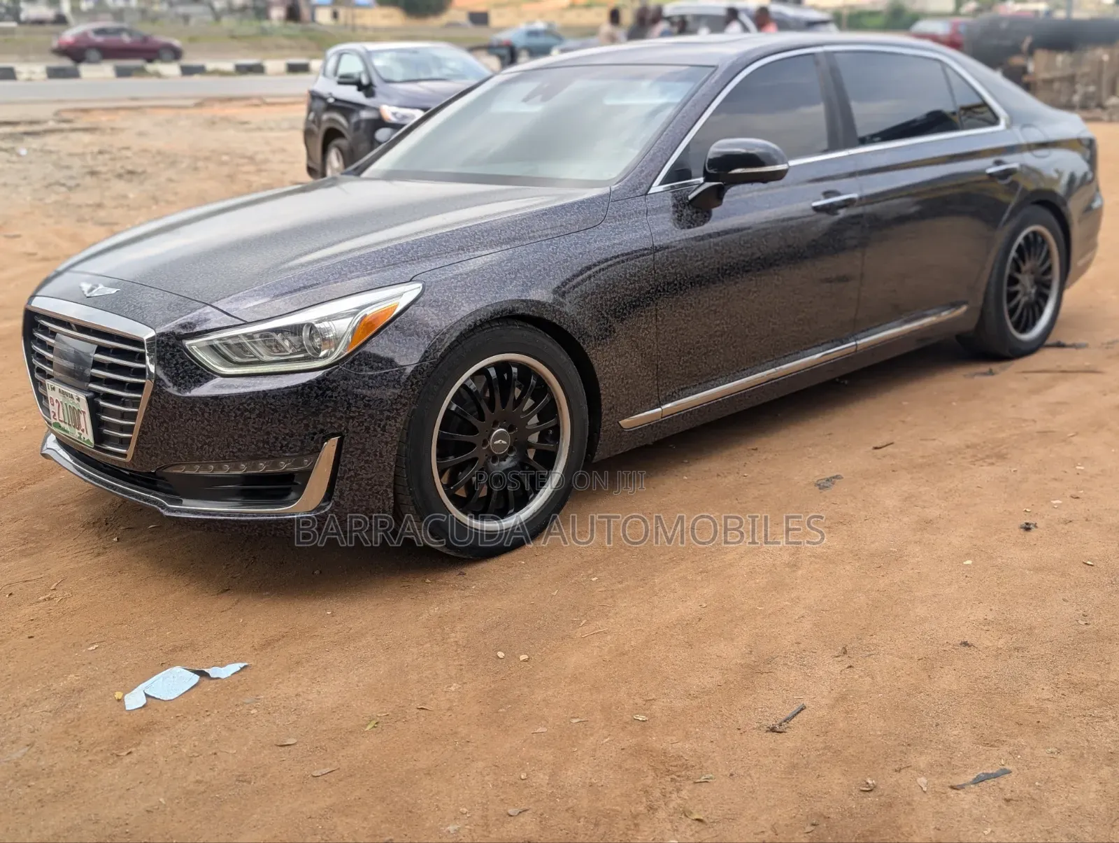 Genesis G90 5.0 Ultimate 2017 Brown