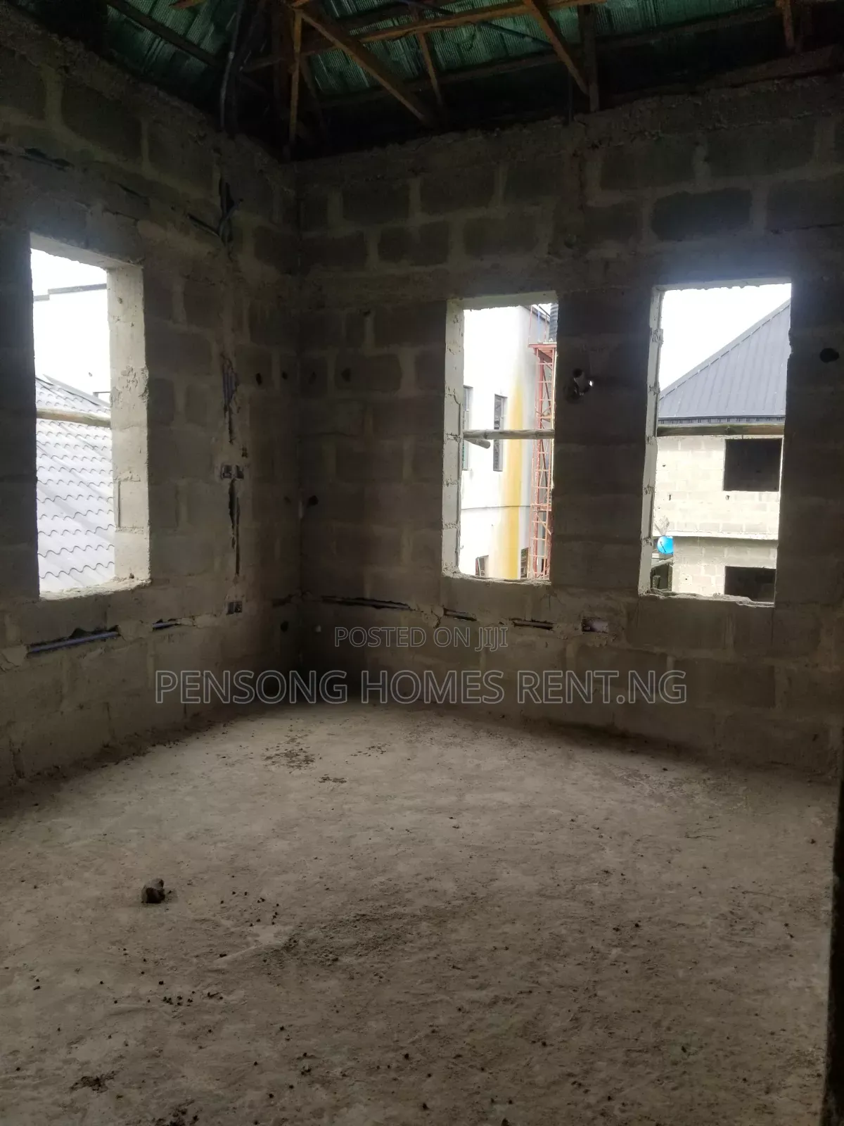 4bdrm Duplex in Makogi, Obafemi-Owode for sale
