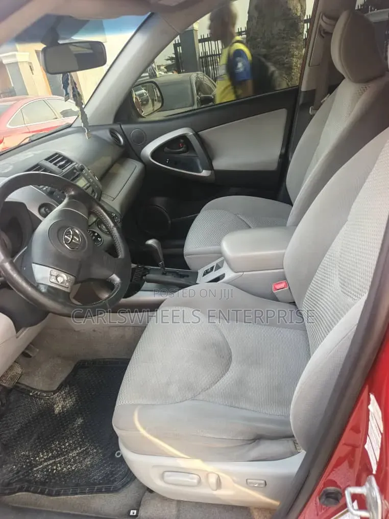 Toyota RAV4 2008 Red