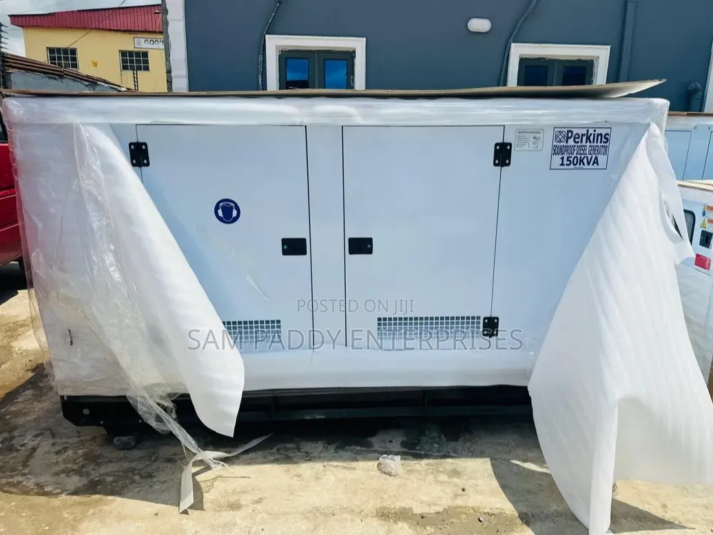 150 KVA Perkins Soundproof Diesel Generator 100% Copper Coil