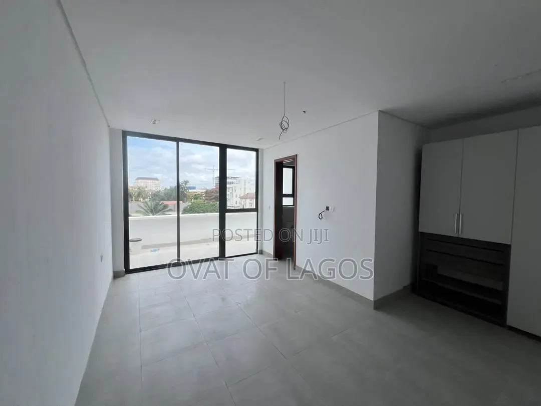 4bdrm Duplex in Victoria Island for sale