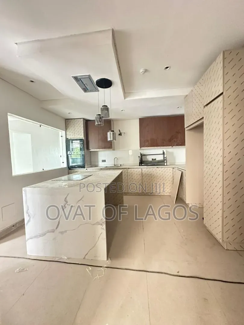 3bdrm Apartment in Old Ikoyi for sale