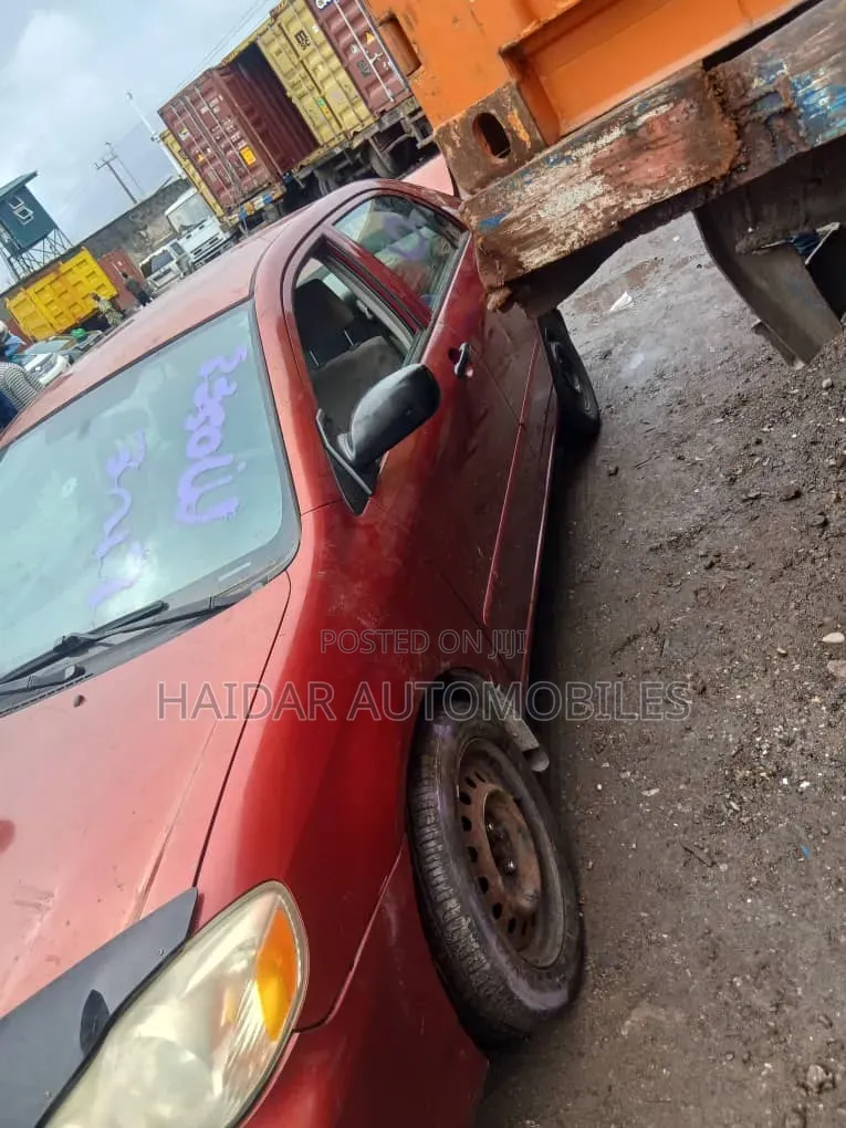 Toyota Corolla LE 2005 Orange