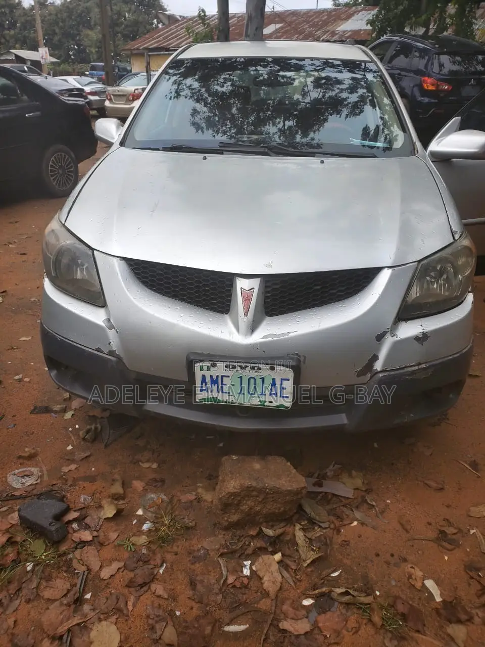 Pontiac Vibe Automatic 2004 Silver