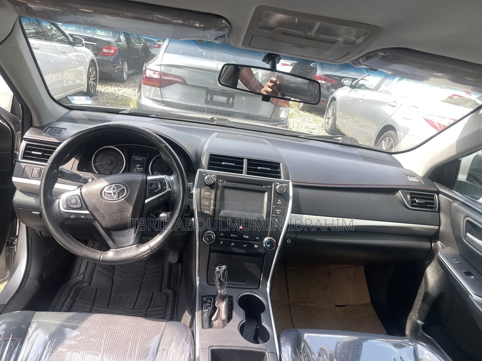 Toyota Camry 2016 Silver