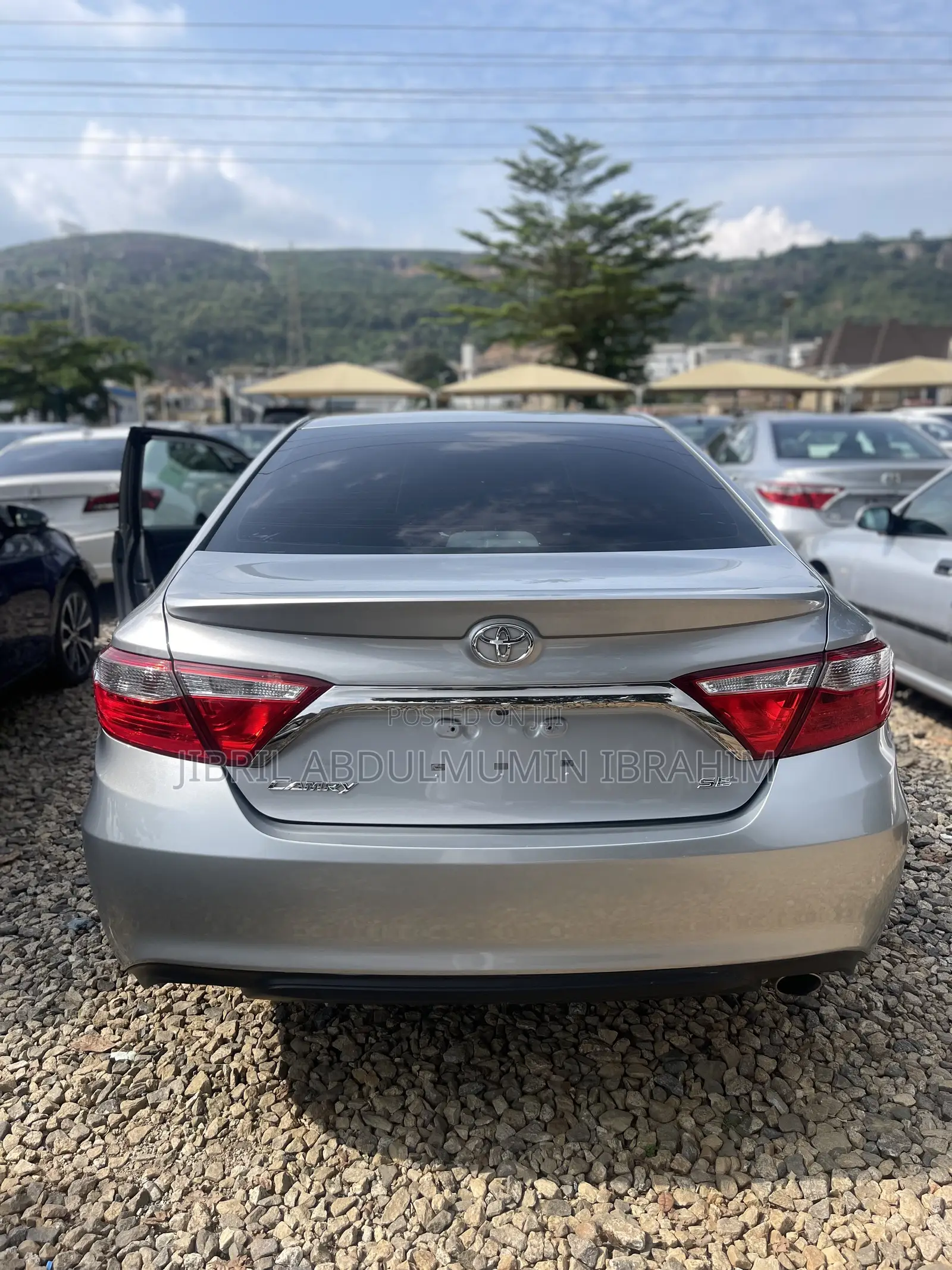 Toyota Camry 2016 Silver
