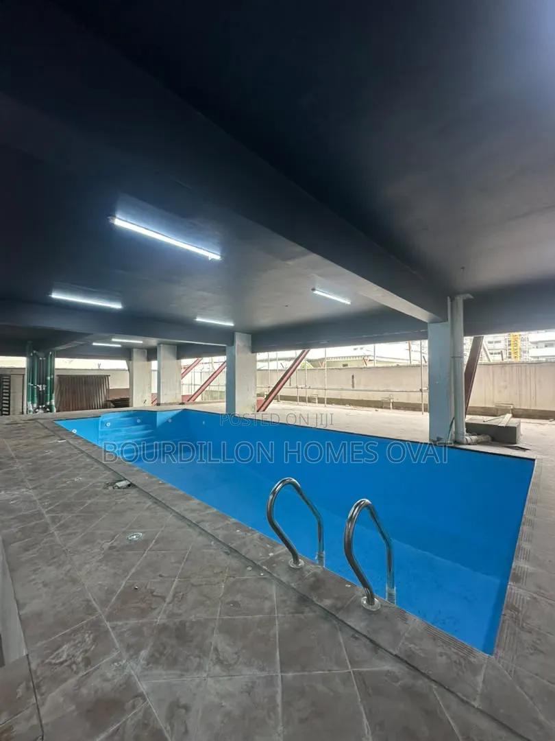 2bdrm Apartment in Victoria Island for sale
