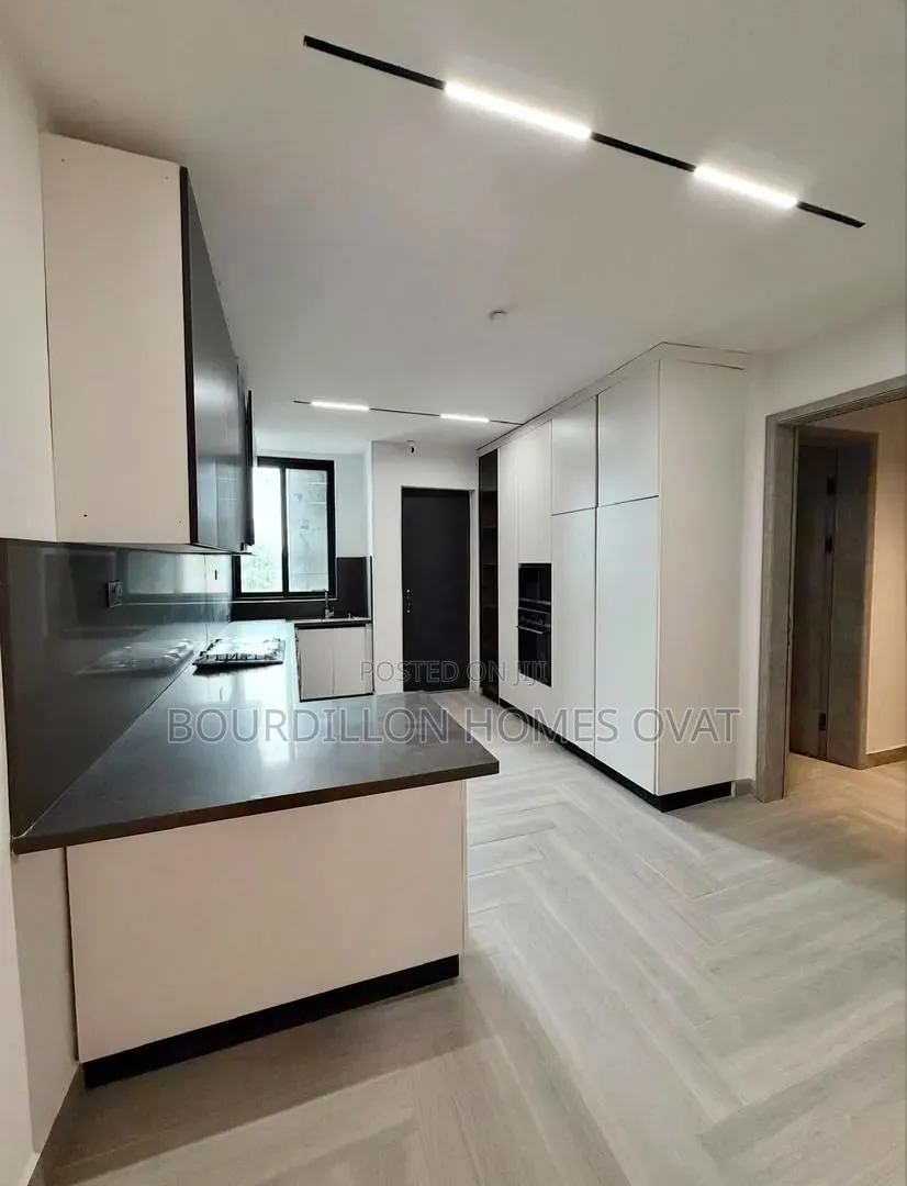 4bdrm Maisonette in Old Ikoyi Lagos for sale